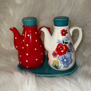 Pioneer Woman - Oil & Vinegar Dispenser Set - Flea Market Floral